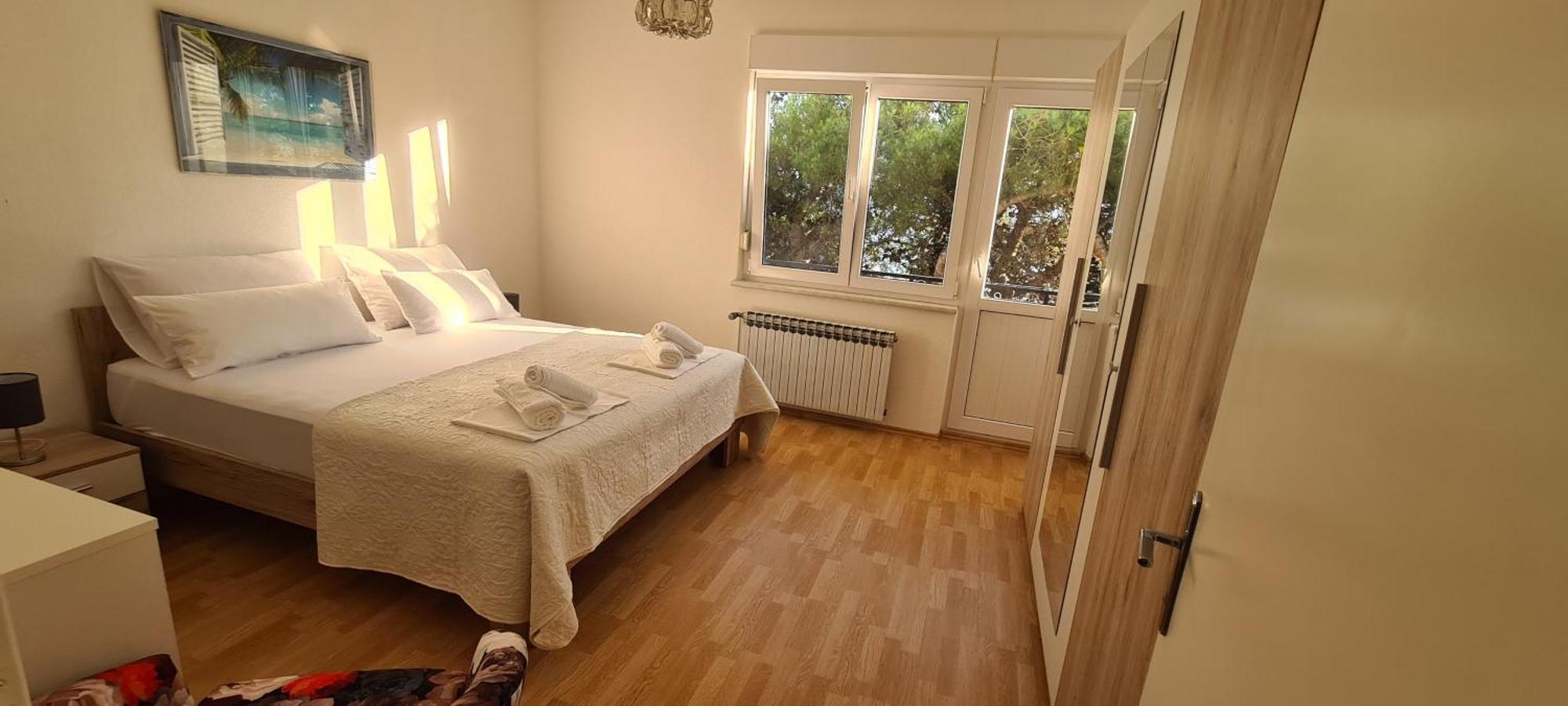 Apartments Adisa 오미스 외부 사진
